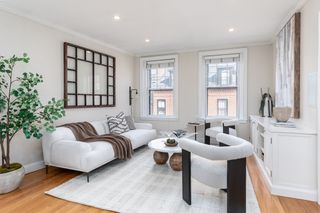 76 W Cedar St 4F, Boston, MA 02114