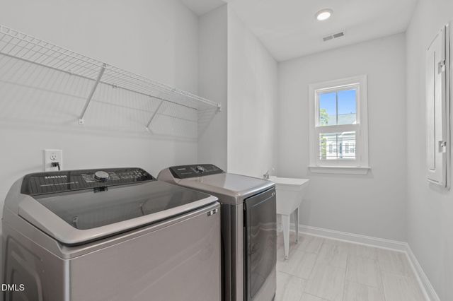 1170 Herb Garden Way, Apex, NC 27502