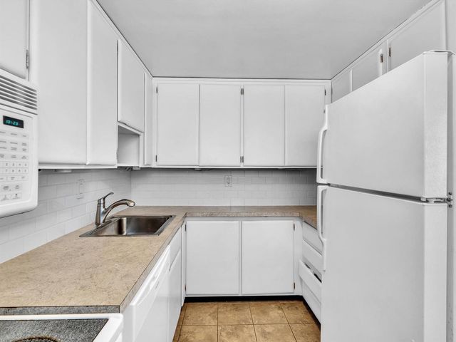 4500 S Ocean Boulevard 505, South Palm Beach, FL 33480
