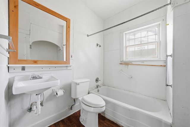 2012 N 5th Street, Waco, TX 76708