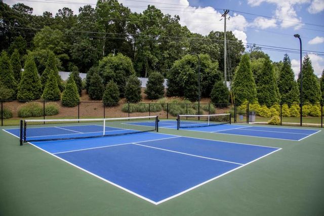 622 Shadow Moss Avenue, Canton, GA 30115