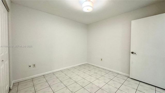 130 S Shore Dr 4B, Miami Beach, FL 33141