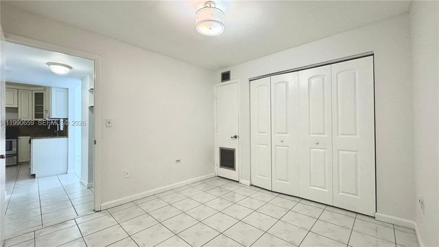 130 S Shore Dr 4B, Miami Beach, FL 33141