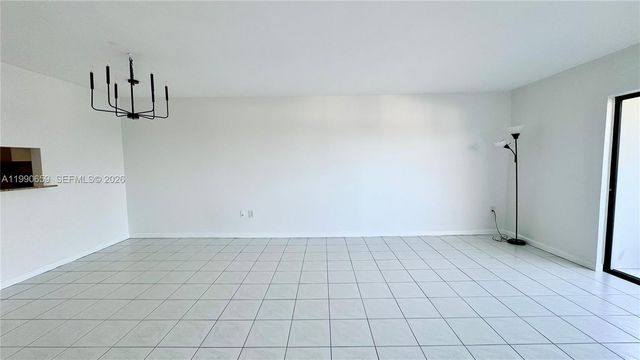 130 S Shore Dr 4B, Miami Beach, FL 33141