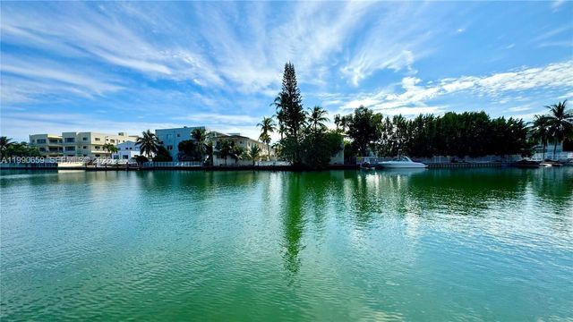 130 S Shore Dr 4B, Miami Beach, FL 33141