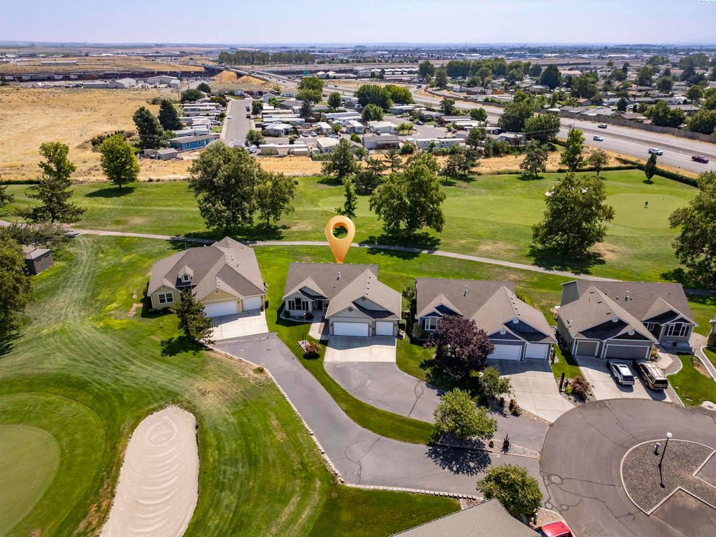 161 Henley Drive, Pasco, WA 99301