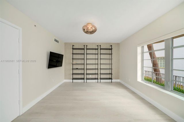 435 21st St 103, Miami Beach, FL 33139