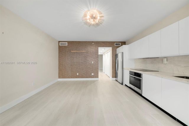 435 21st St 103, Miami Beach, FL 33139