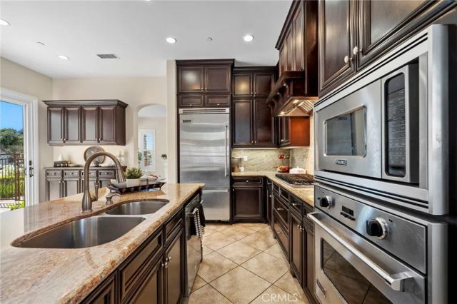 17272 Tidalridge Lane, Huntington Beach, CA 92649