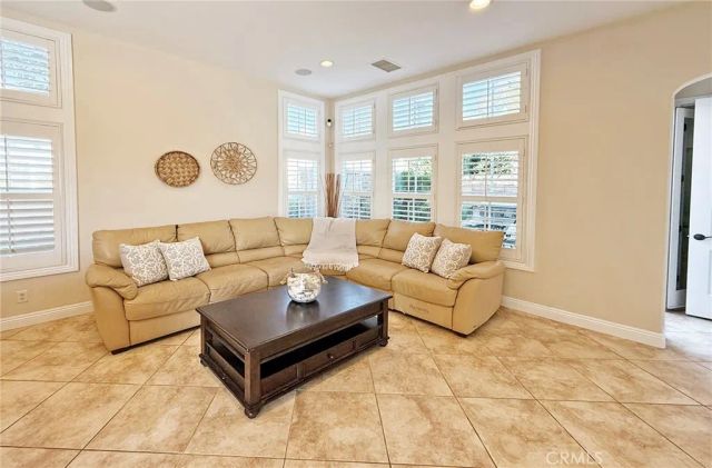 17272 Tidalridge Lane, Huntington Beach, CA 92649