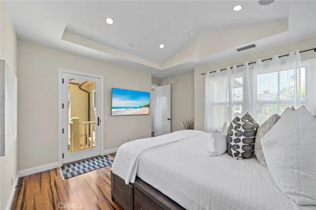 17272 Tidalridge Lane, Huntington Beach, CA 92649