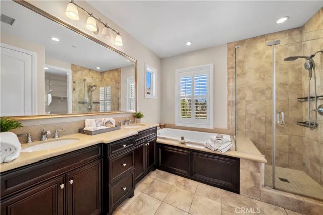 17272 Tidalridge Lane, Huntington Beach, CA 92649