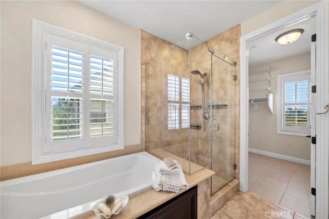 17272 Tidalridge Lane, Huntington Beach, CA 92649