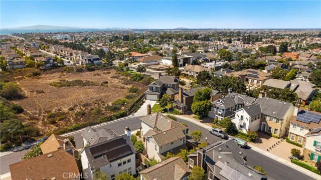 17272 Tidalridge Lane, Huntington Beach, CA 92649