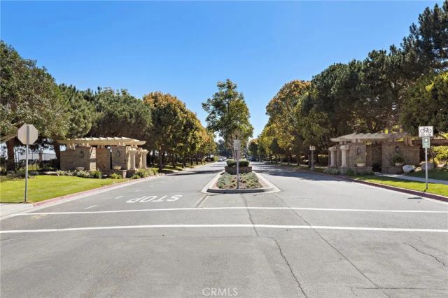 17272 Tidalridge Lane, Huntington Beach, CA 92649