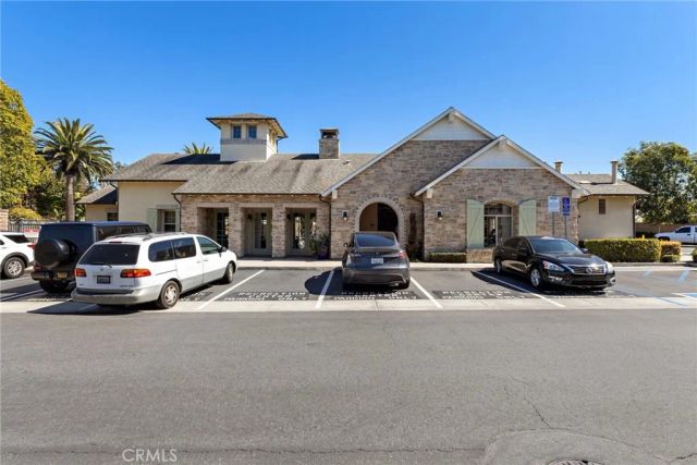 17272 Tidalridge Lane, Huntington Beach, CA 92649