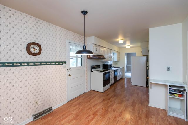 5834 Barnstable Court, Indianapolis, IN 46250