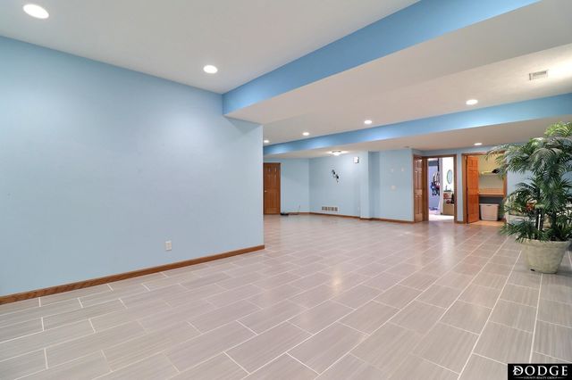 951 Abbey Lane, Fremont, NE 68025