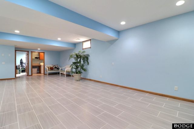 951 Abbey Lane, Fremont, NE 68025