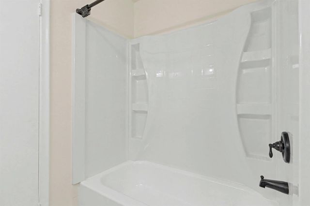 437 SW Natura Avenue F, Deerfield Beach, FL 33441
