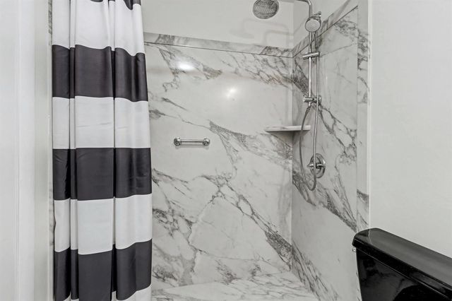 437 SW Natura Avenue F, Deerfield Beach, FL 33441
