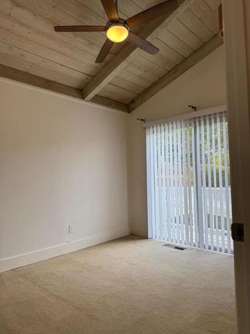 11 Pinehill Way, Monterey, CA 93940