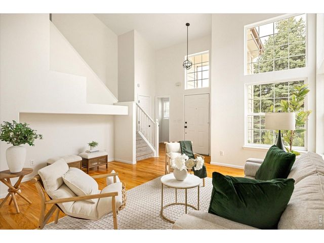 674 Poppy Pl, Highlands Ranch, CO 80129