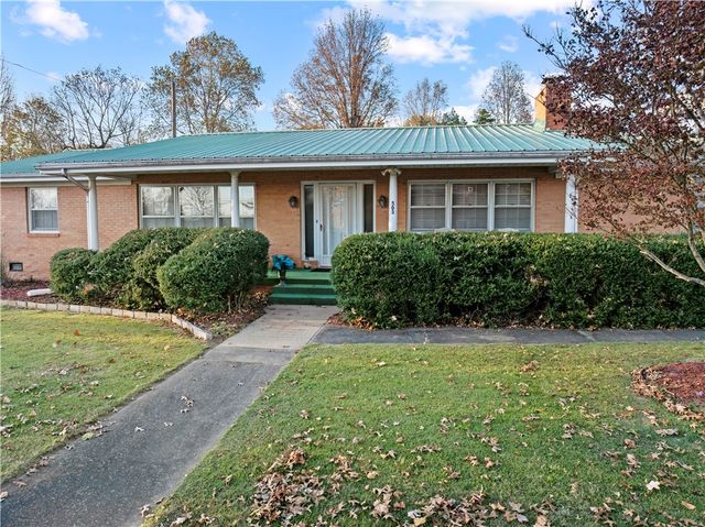 503 Skyline Drive, Harrison, AR 72601