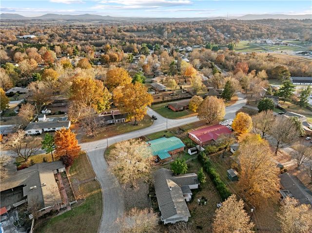 503 Skyline Drive, Harrison, AR 72601