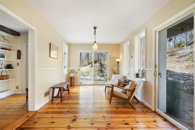 101 Hustis Road, Cold Spring, NY 10516