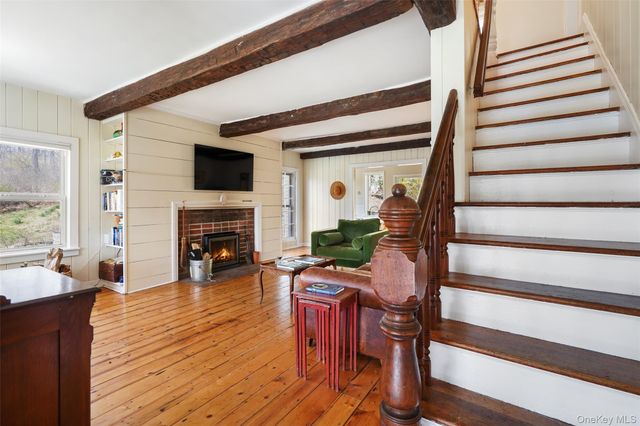 101 Hustis Road, Cold Spring, NY 10516