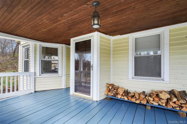 101 Hustis Road, Cold Spring, NY 10516