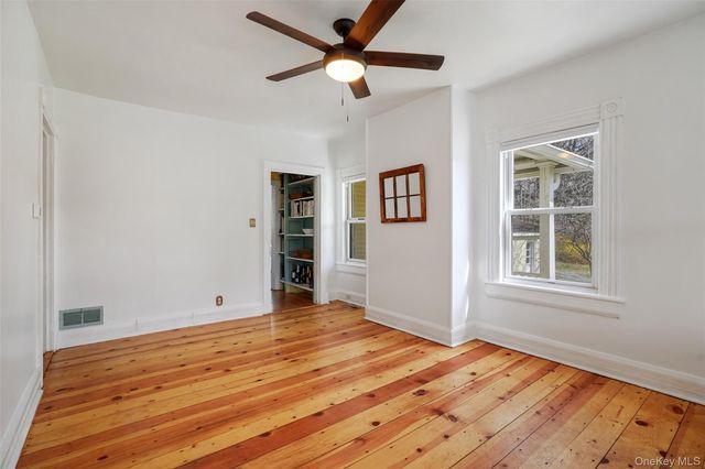 101 Hustis Road, Cold Spring, NY 10516