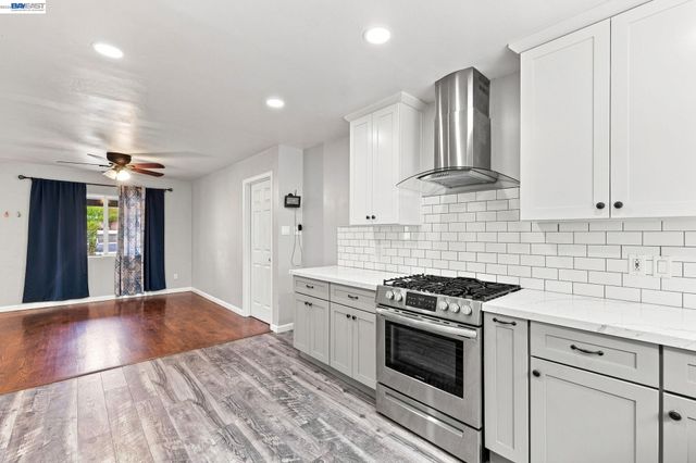 1210 Highland Blvd, Hayward, CA 94542