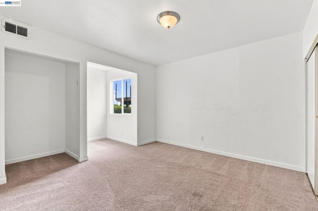 1210 Highland Blvd, Hayward, CA 94542