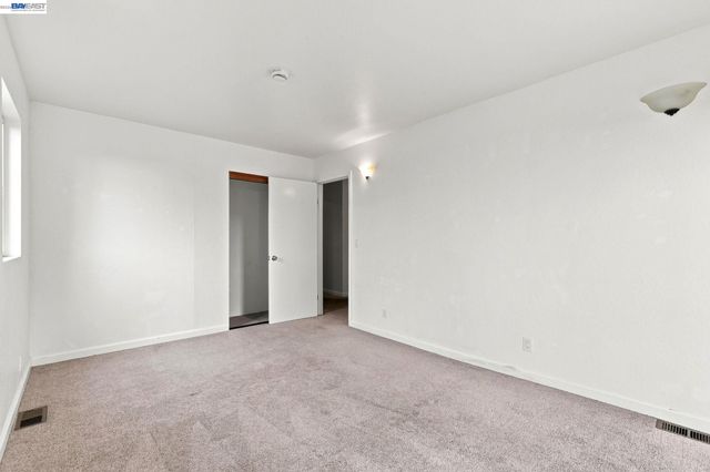 1210 Highland Blvd, Hayward, CA 94542