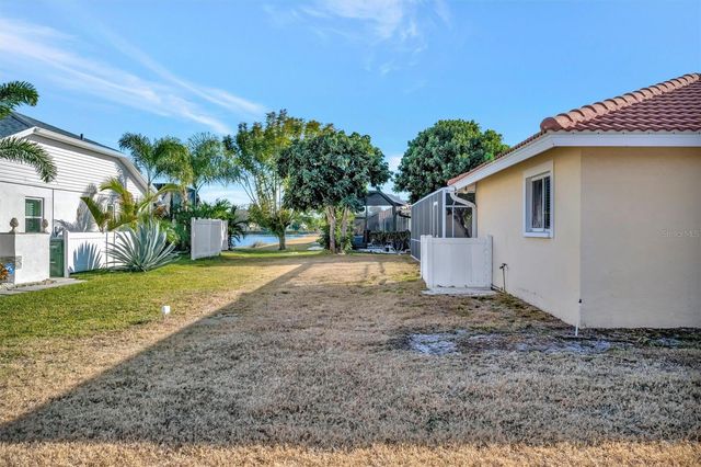 4851 WOOD POINTE WAY, Sarasota, FL 34233