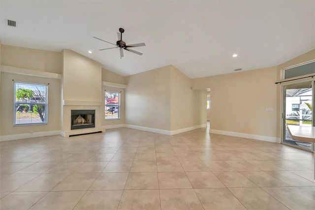 4851 WOOD POINTE WAY, Sarasota, FL 34233