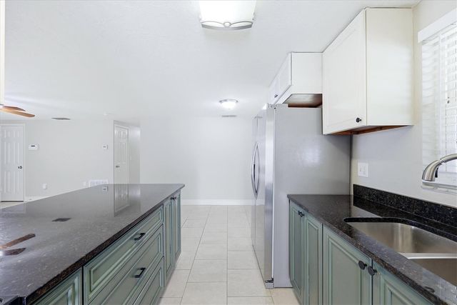 5058 SILK OAK DRIVE, Sarasota, FL 34232