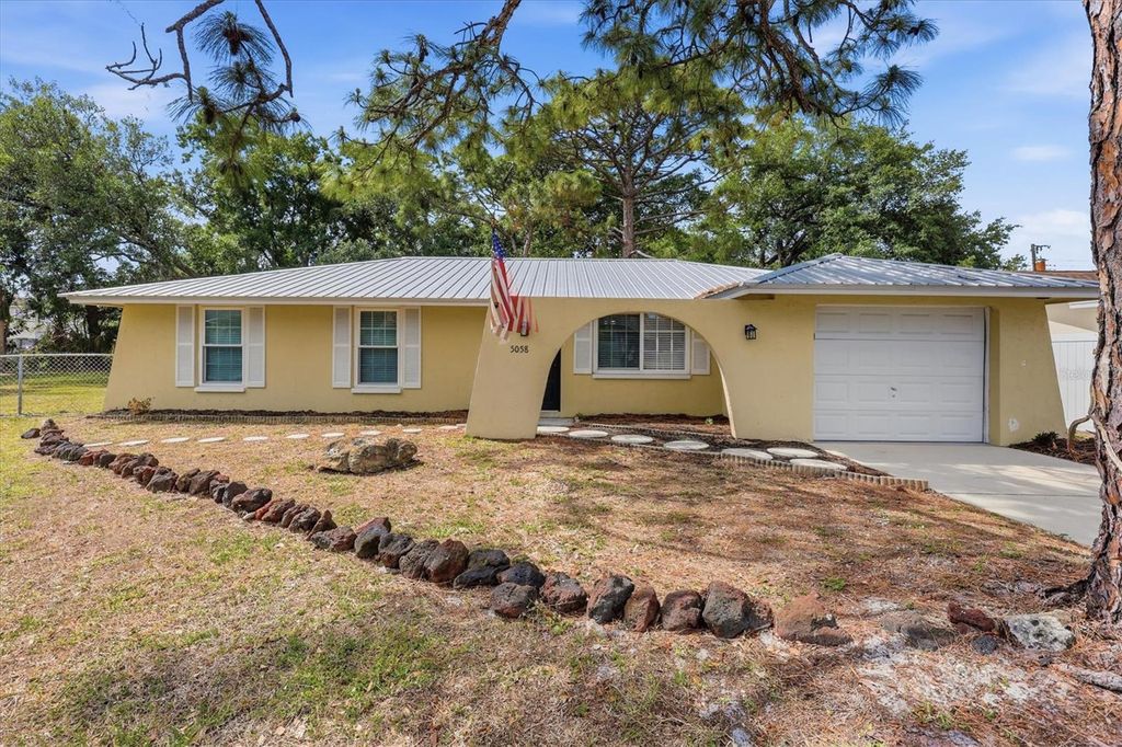 5058 SILK OAK DRIVE, Sarasota, FL 34232