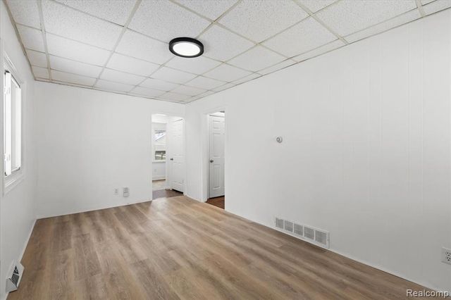 22060 Poinciana Street, Southfield, MI 48033