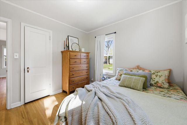 5912 Goodrich Avenue, Saint Louis Park, MN 55416