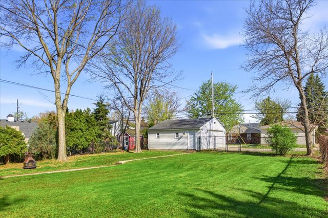 5912 Goodrich Avenue, Saint Louis Park, MN 55416