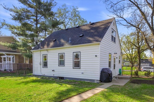 5912 Goodrich Avenue, Saint Louis Park, MN 55416