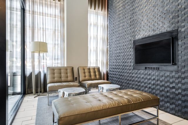 43 Westland Ave 509, Boston, MA 02115