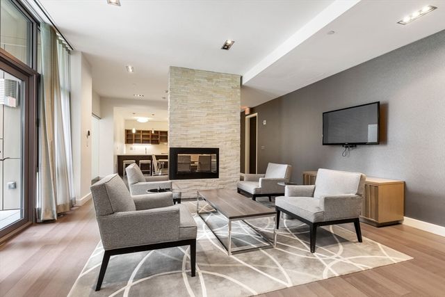 43 Westland Ave 509, Boston, MA 02115