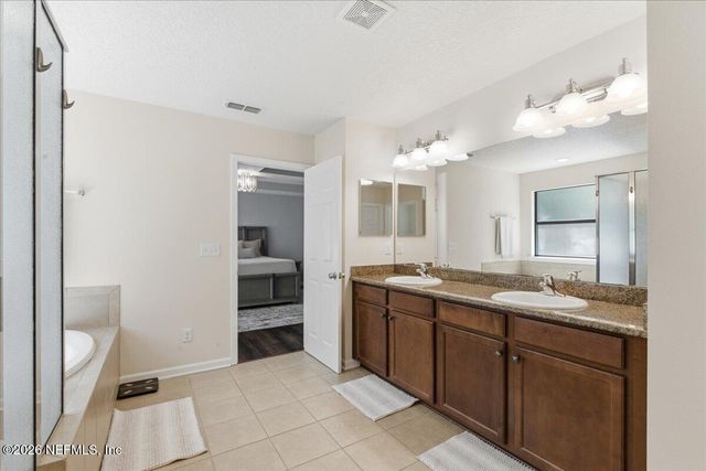 788 REFLECTION COVE Road E, Jacksonville, FL 32218