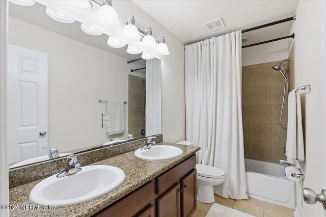 788 REFLECTION COVE Road E, Jacksonville, FL 32218