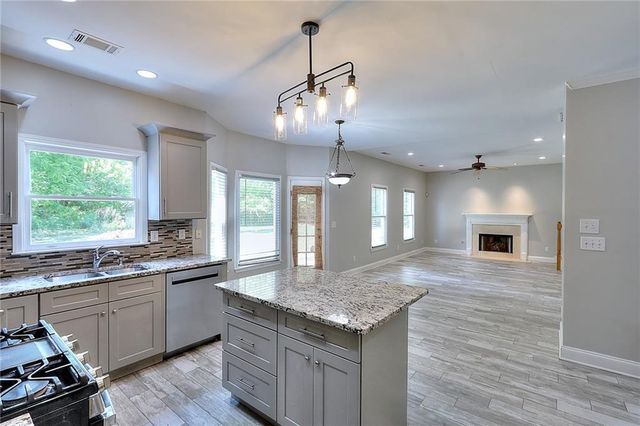 2520 Potomac View Court, Grayson, GA 30017