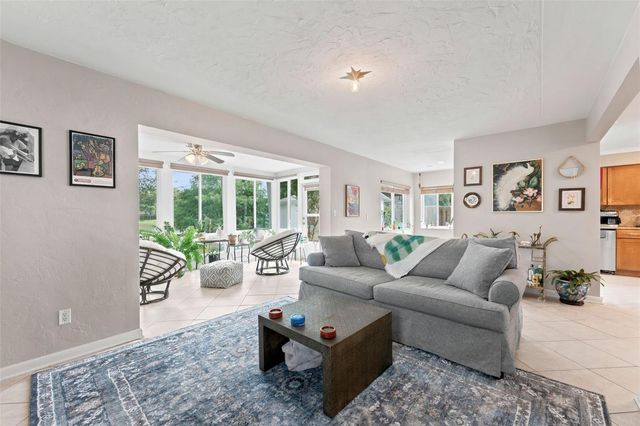 2111 W MINNEHAHA STREET, Tampa, FL 33604